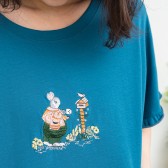 大尺碼彩藍色童趣兔子繡花袖口荷葉T恤